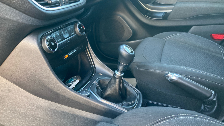 Ford Puma 1.0 EcoBoost Hybrid mHEV Titanium Design 5dr Petrol Hatchback